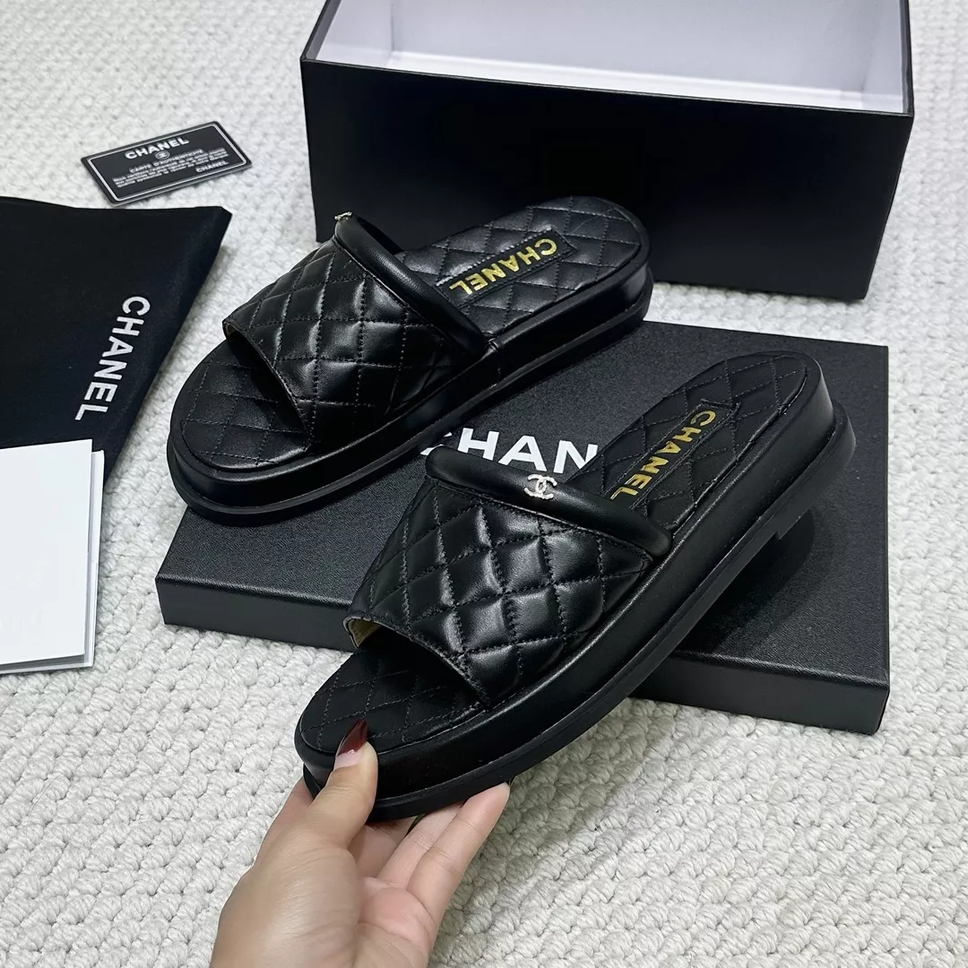 Efficient 3297 Chanel Slippers For Women