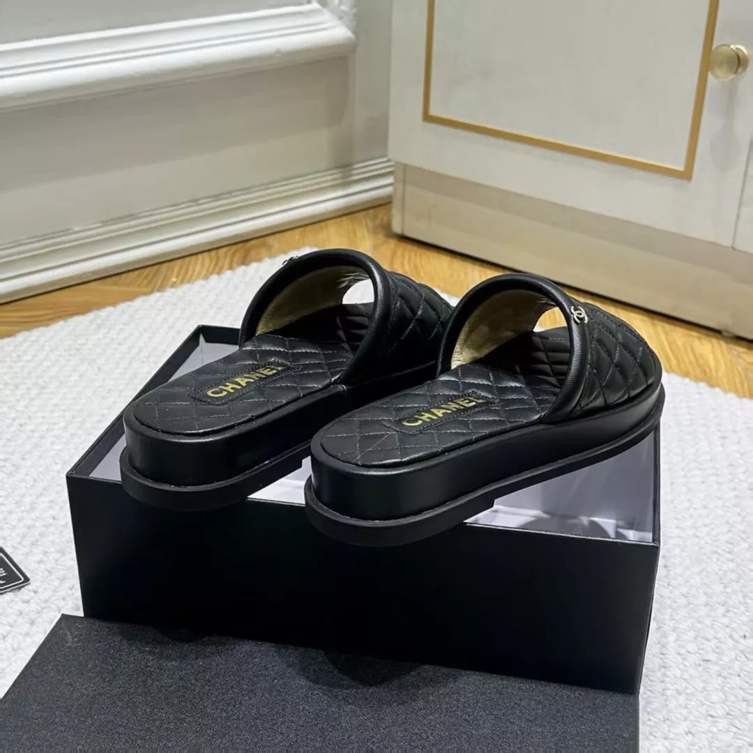 Efficient 3297 Chanel Slippers For Women