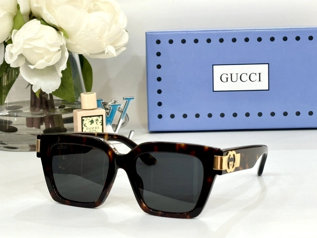 Efficient 3477 Gucci AAA Quality Sunglasses