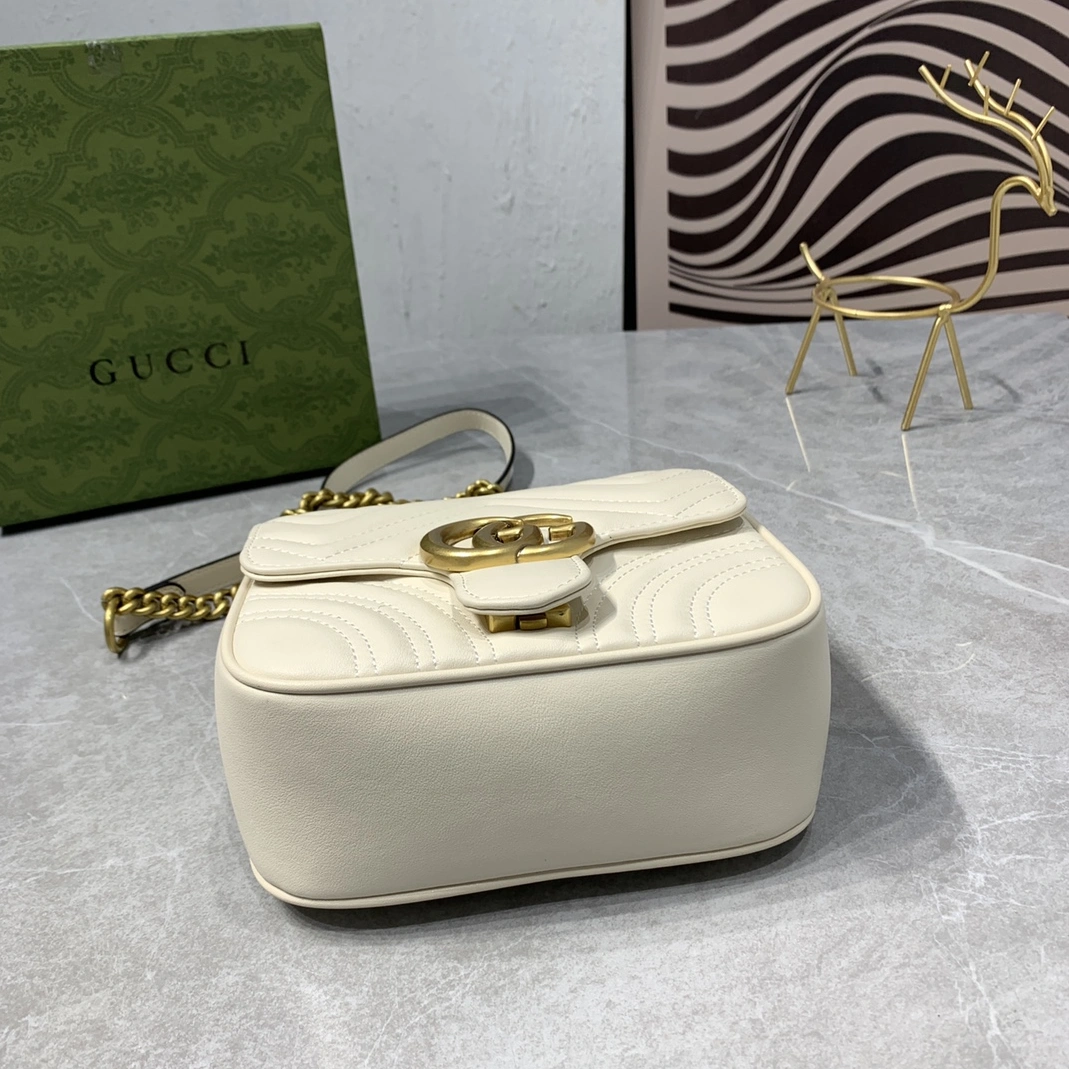 Efficient 3709 Gucci AAA Quality Messenger Bags For Women