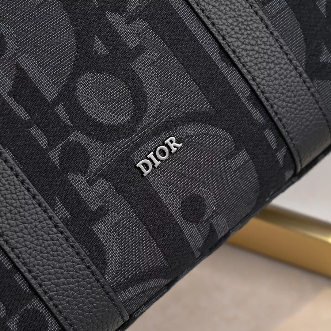 Efficient 372 Christian Dior AAA Man Handbags