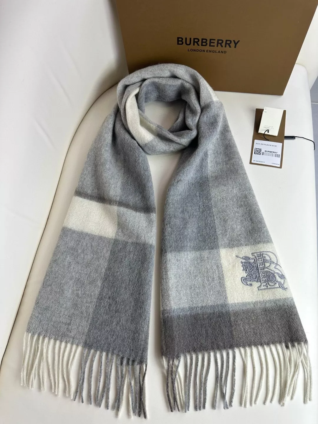 Efficient 3814 Burberry Scarf For Women