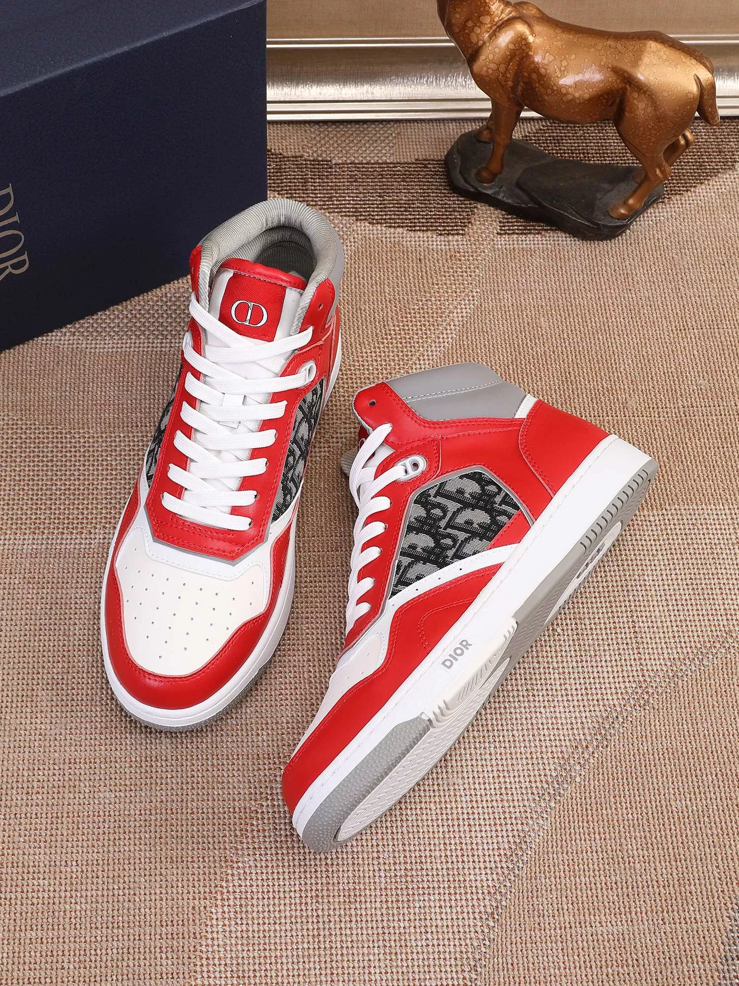 Efficient 3919 Christian Dior High Top Shoes For Men