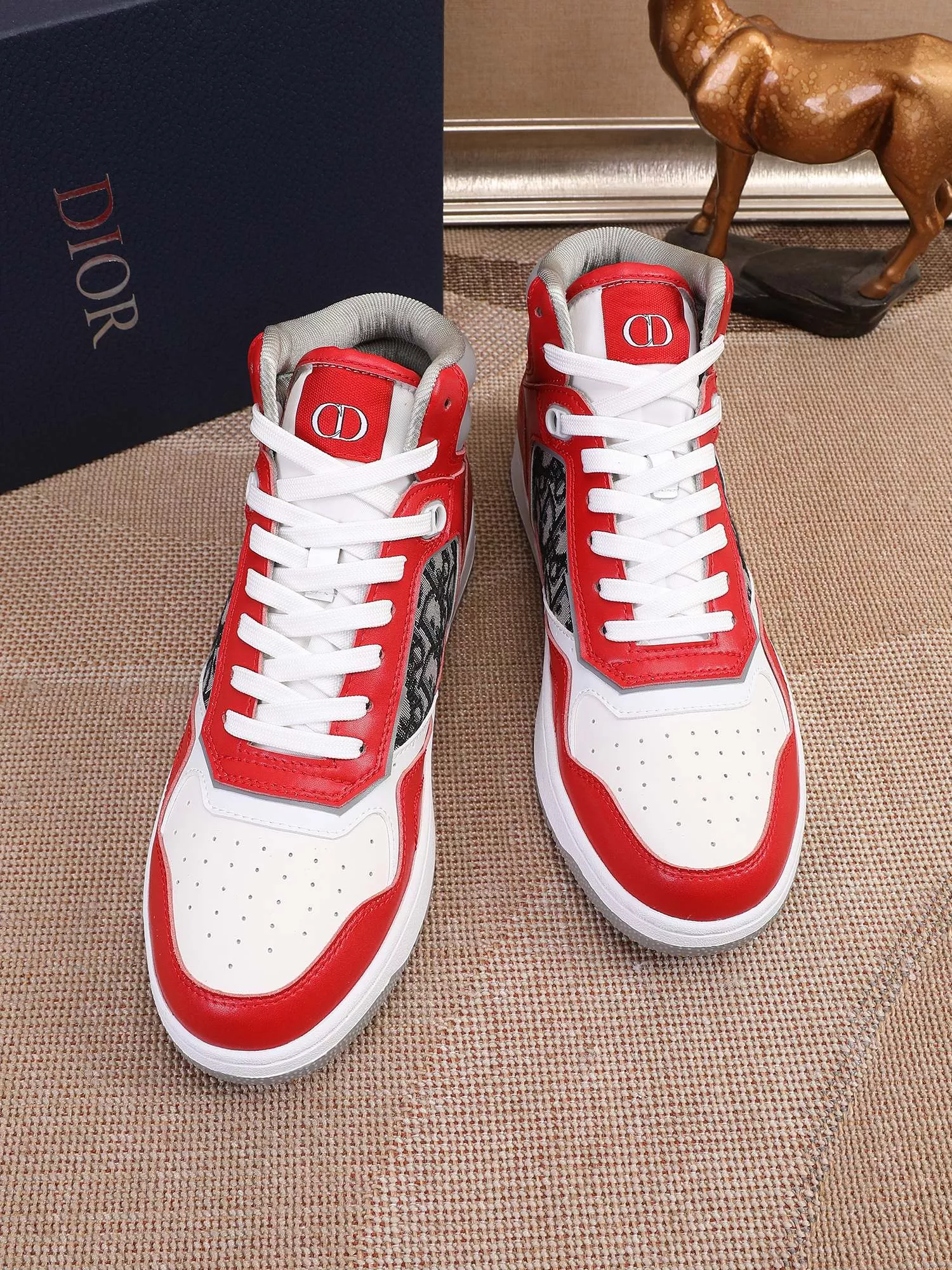 Efficient 3919 Christian Dior High Top Shoes For Men