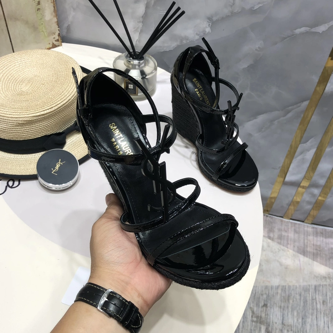 Efficient 4044 Yves Saint Laurent YSL Sandal For Women