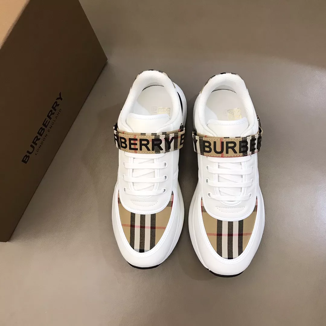 Efficient 4202 Burberry Casual Shoes For Men