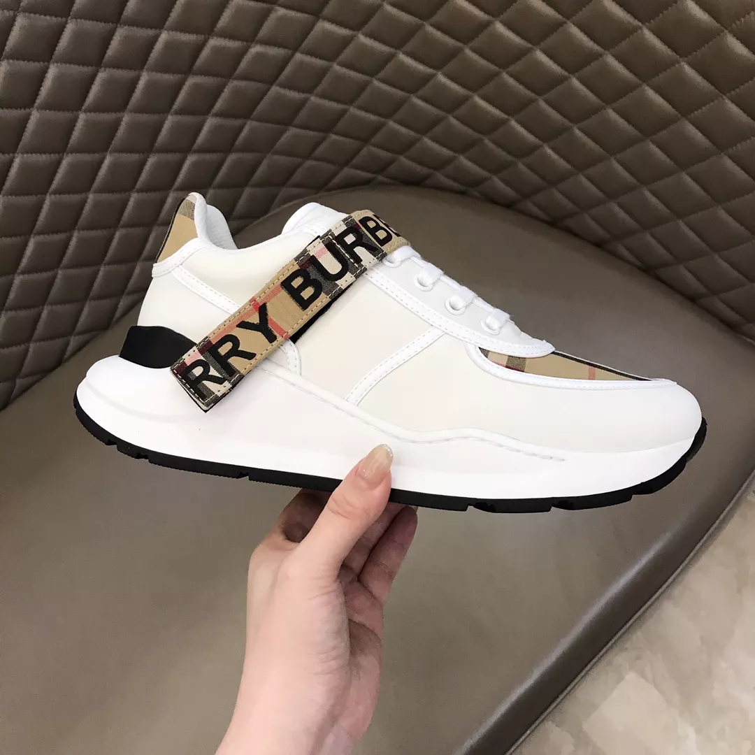 Efficient 4202 Burberry Casual Shoes For Men