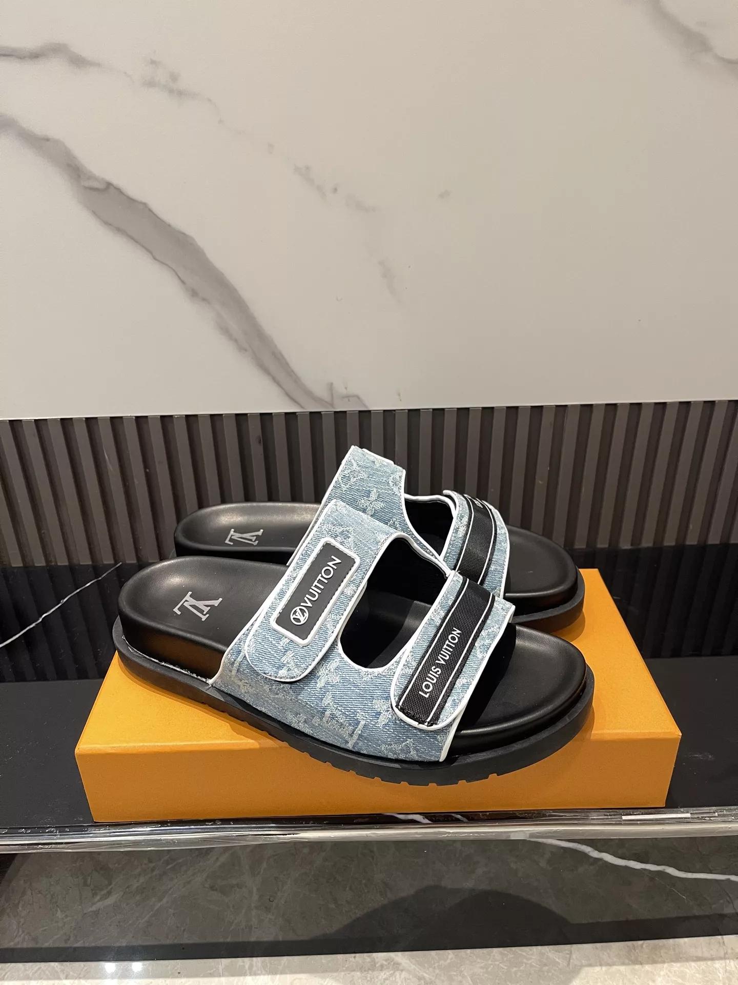 Efficient 4239 Louis Vuitton Slippers For Men