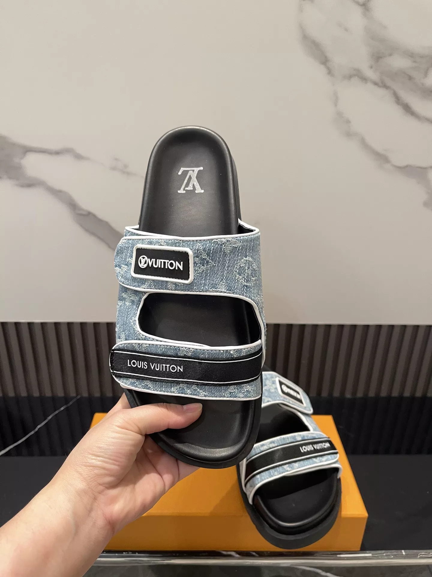 Efficient 4239 Louis Vuitton Slippers For Men