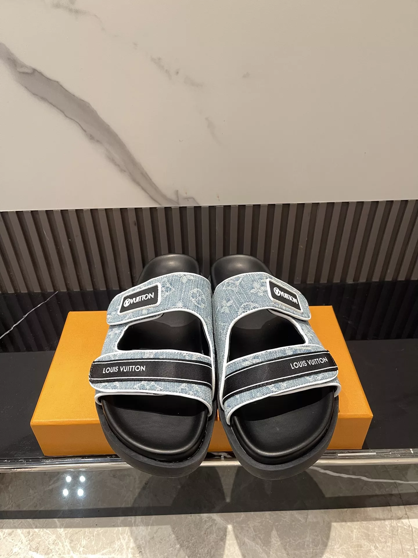 Efficient 4239 Louis Vuitton Slippers For Men