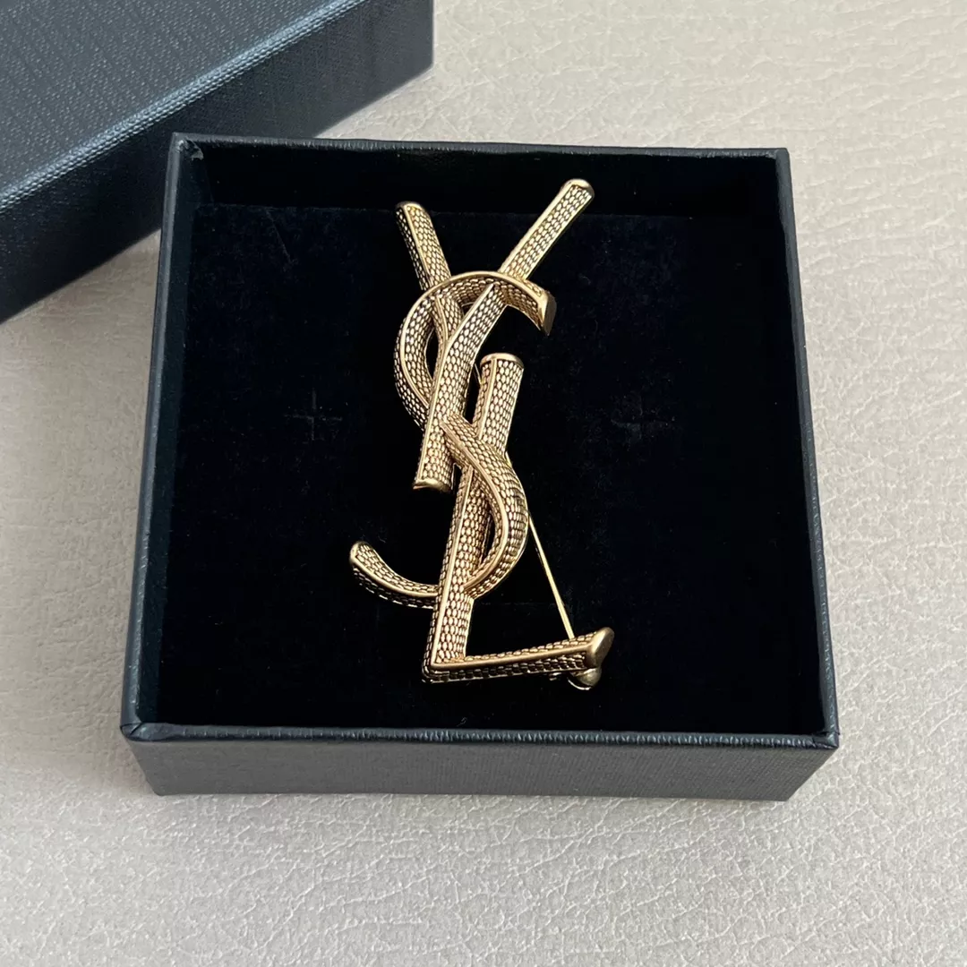 Efficient 4304 Yves Saint Laurent Brooches For Women