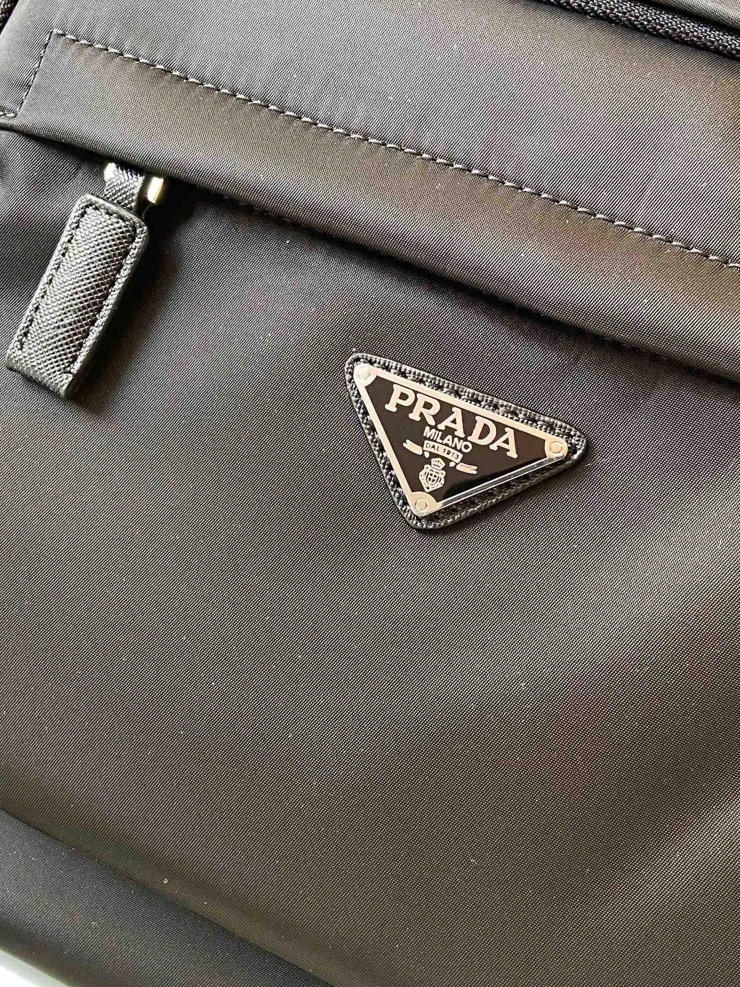 Efficient 4472 Prada AAA Man Backpacks