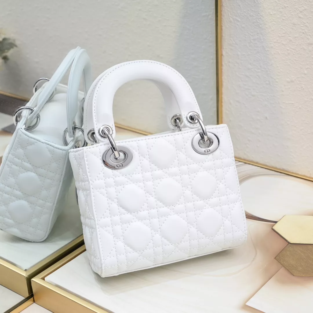 Efficient 4533 Christian Dior AAA Quality Handbags For Women