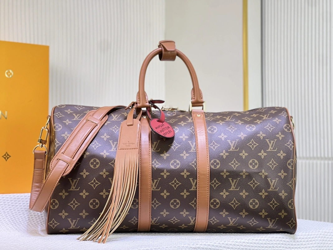 Efficient 4584 Louis Vuitton Travel Bags For Women
