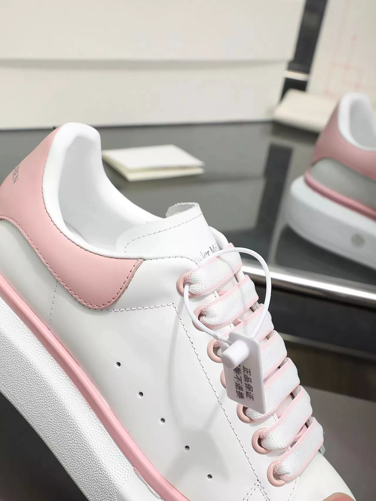 Efficient 4675 Alexander McQueen Casual Shoes For Women