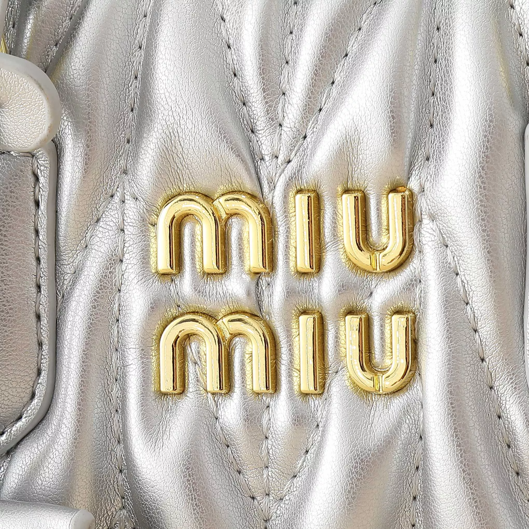 Efficient 4790 MIU MIU AAA Quality Handbags For Women