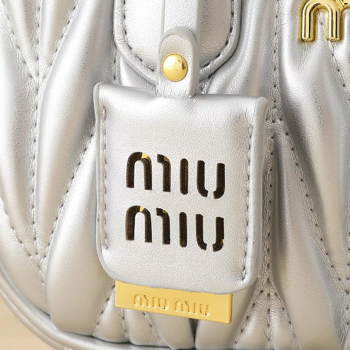 Efficient 4790 MIU MIU AAA Quality Handbags For Women