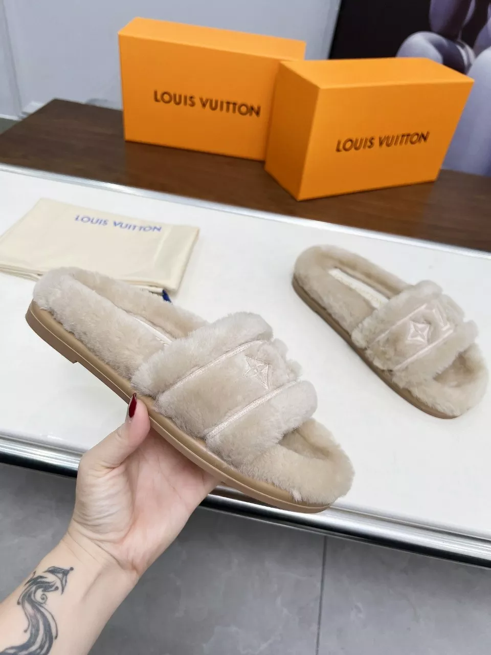 Efficient 4834 Louis Vuitton Slippers For Women