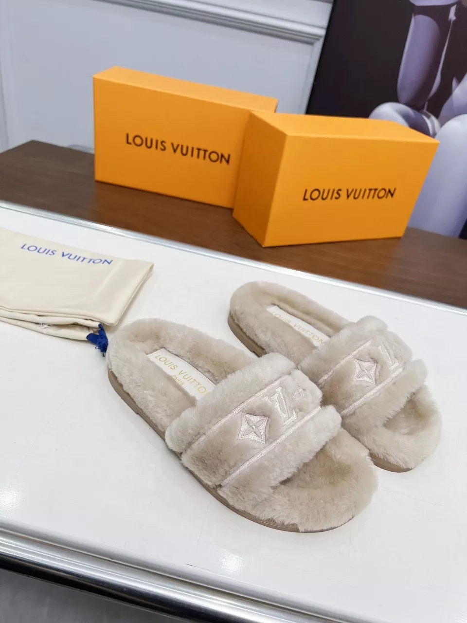 Efficient 4834 Louis Vuitton Slippers For Women