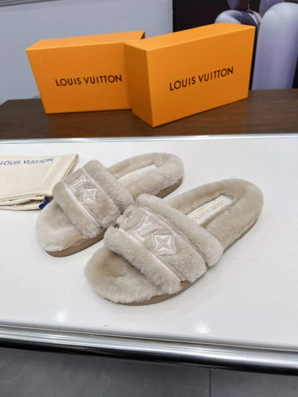 Efficient 4834 Louis Vuitton Slippers For Women