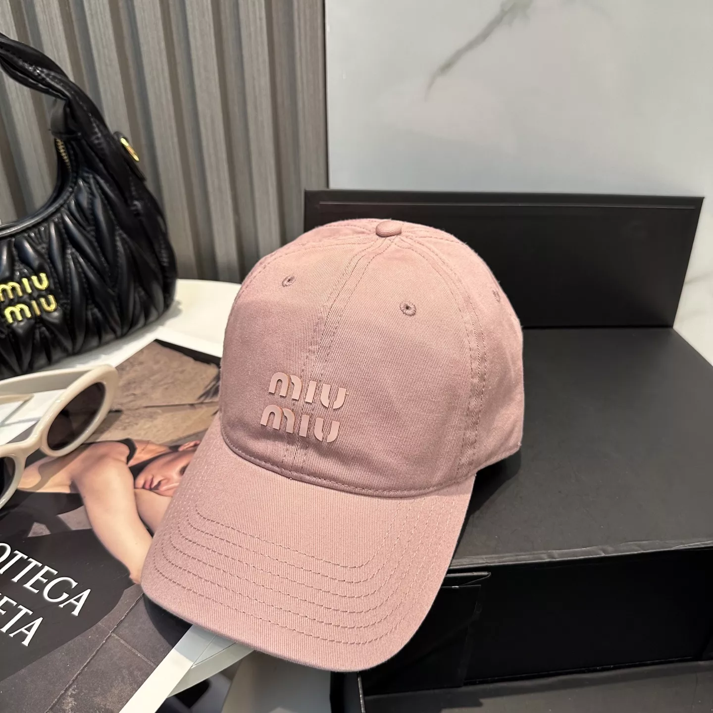 Efficient 4954 MIU MIU Caps
