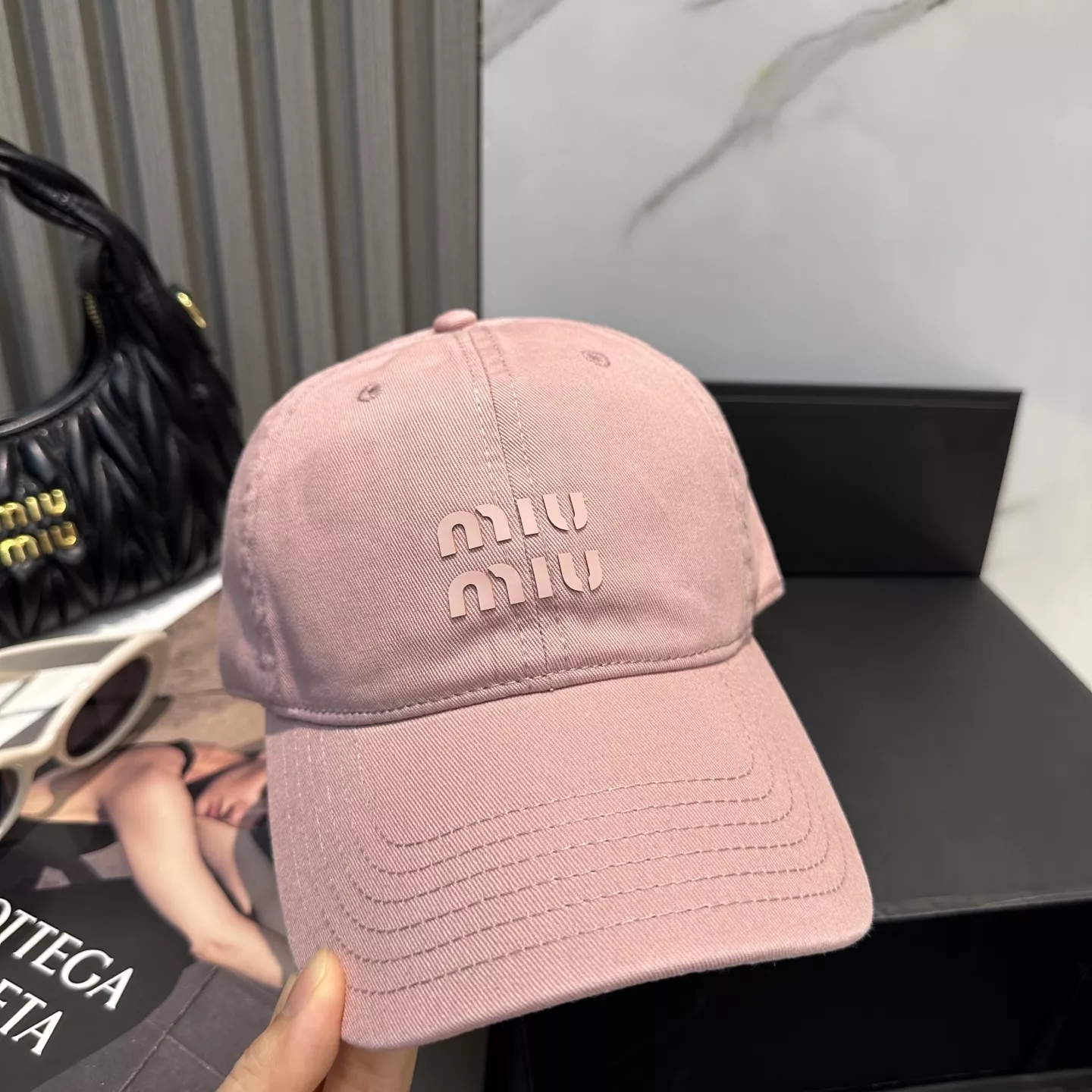 Efficient 4954 MIU MIU Caps