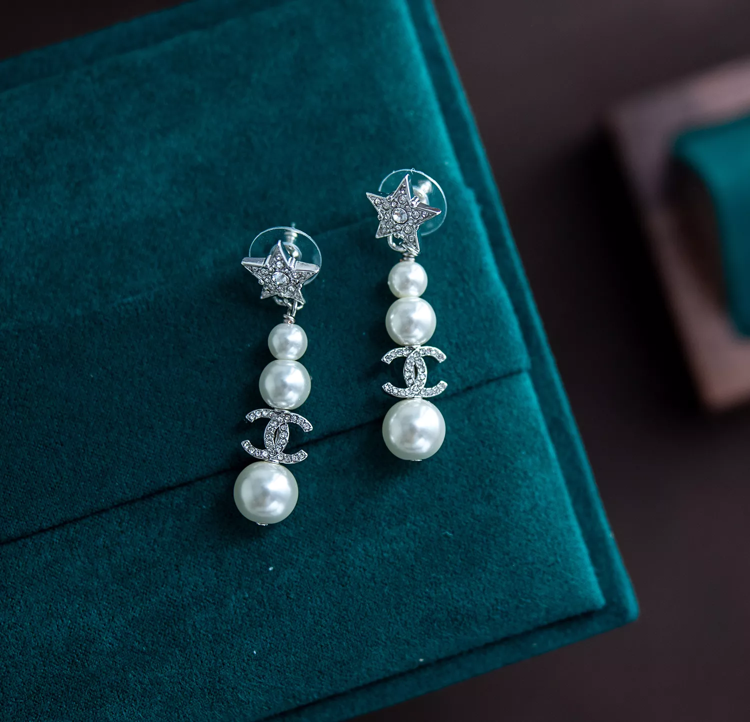 Efficient 5013 Chanel Earrings For Women