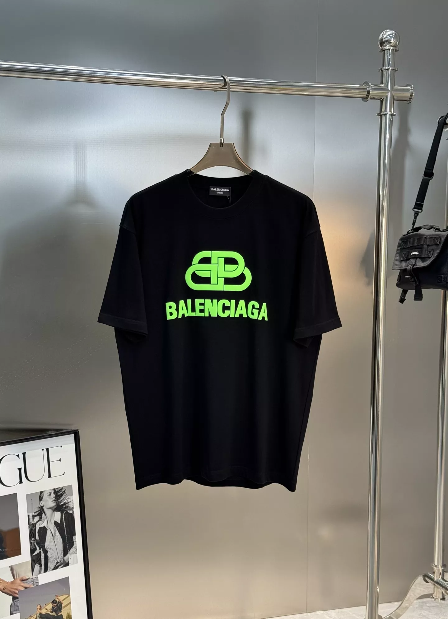 Efficient 5163 Balenciaga T-Shirts Short Sleeved For Unisex