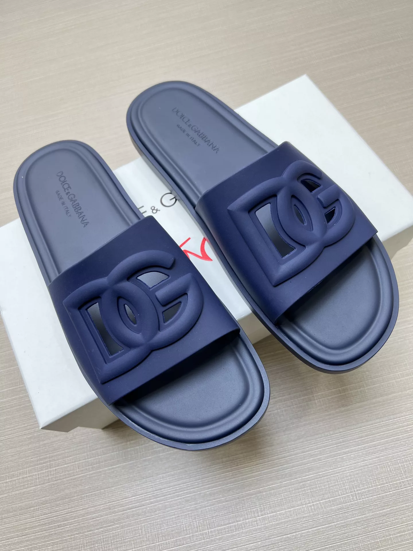 Efficient 5354 Dolce & Gabbana D&G Slippers For Men