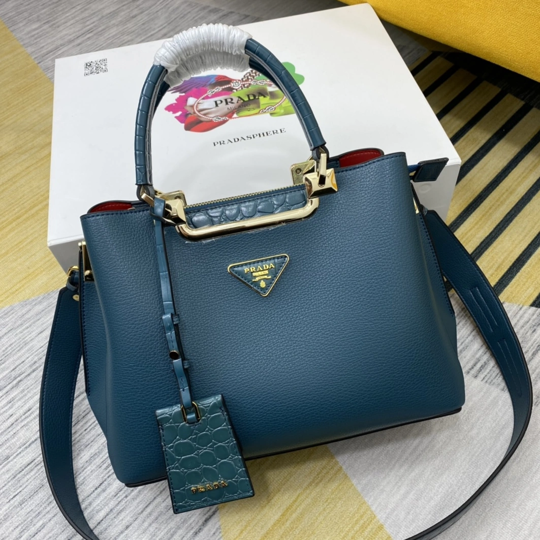 Efficient 5458 Prada AAA Quality Handbags For Women