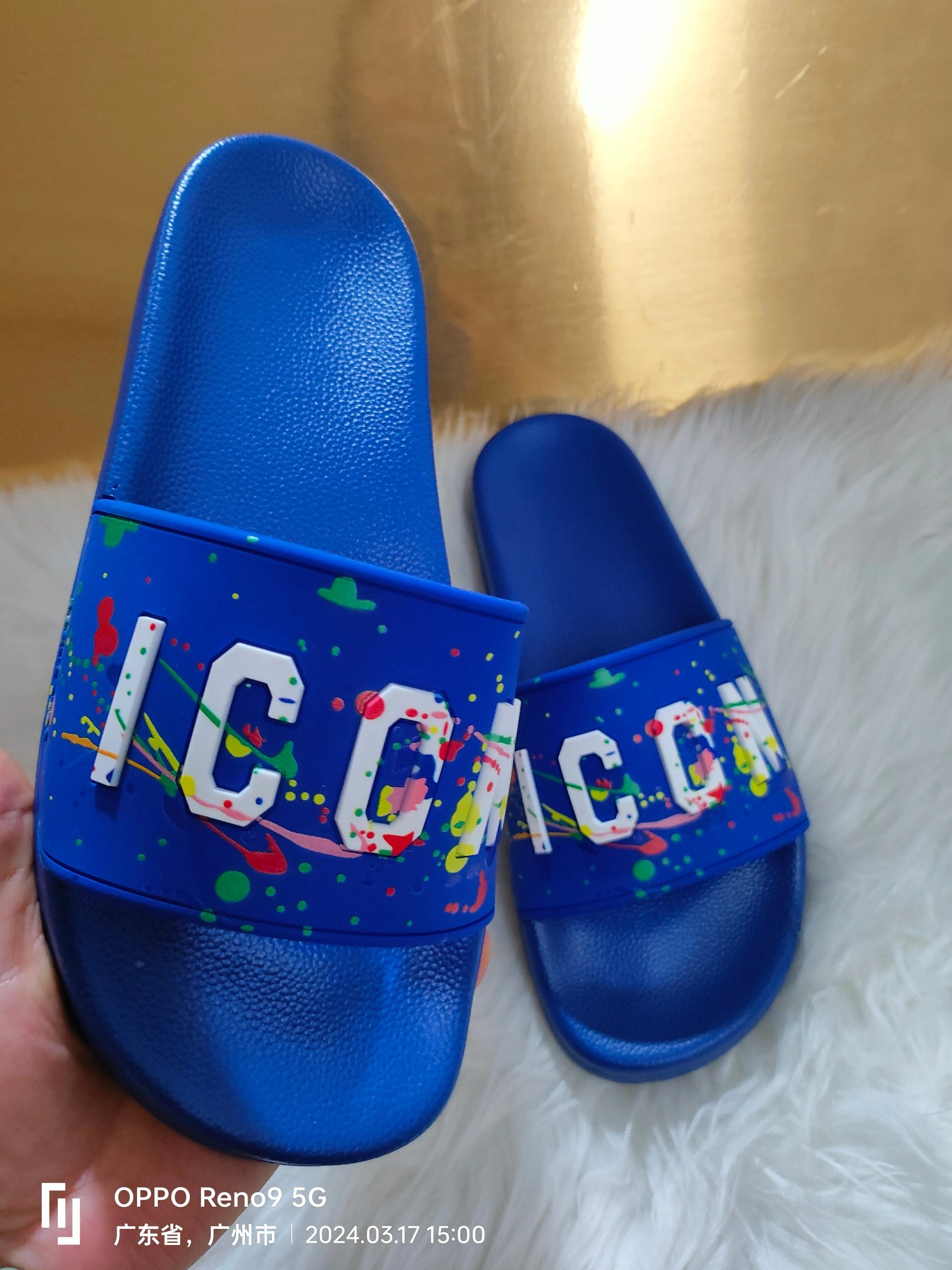 Efficient 550 Dsquared Slippers For Men