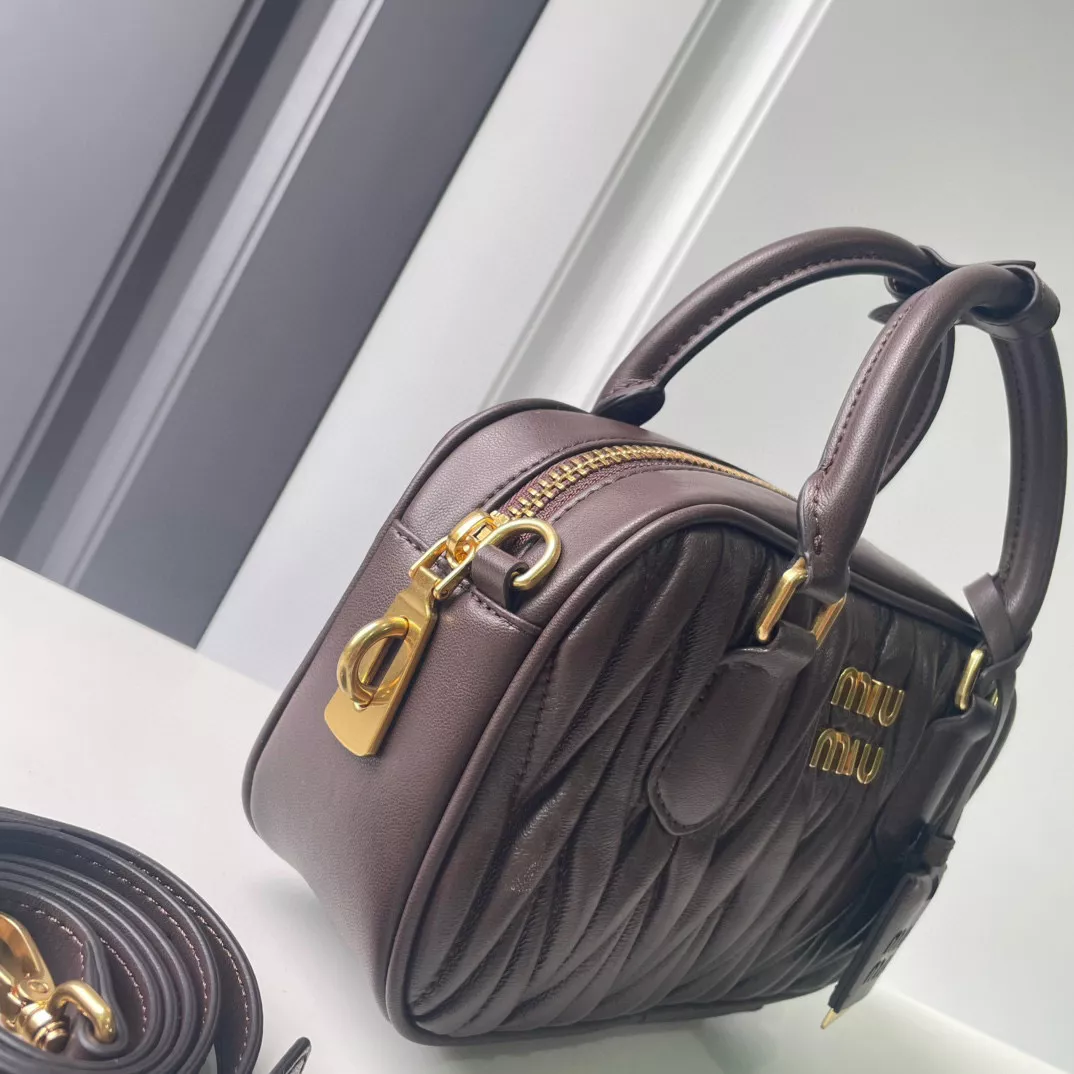 Efficient 5559 MIU MIU AAA Quality Handbags For Women
