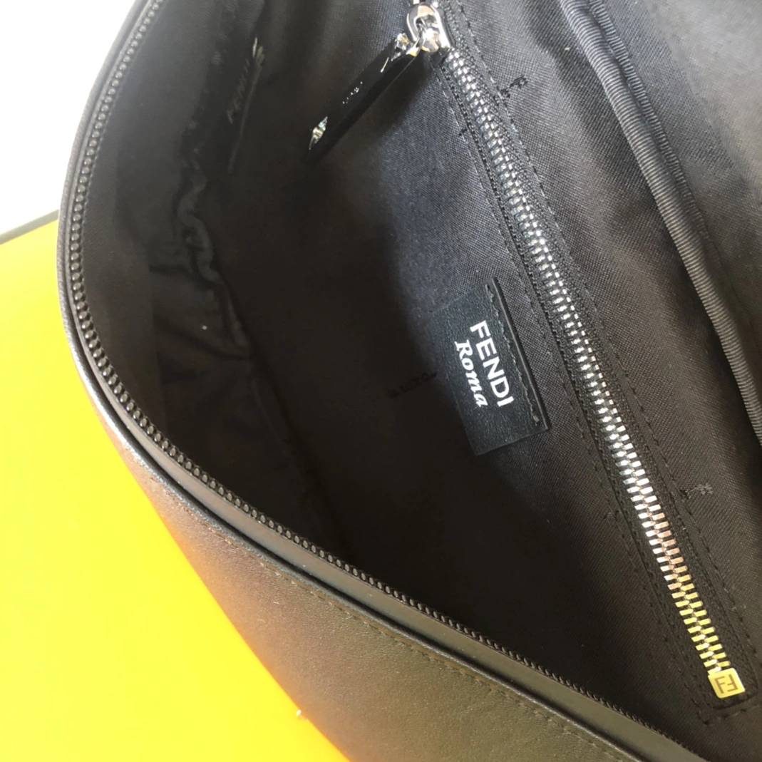 Efficient 557 Fendi AAA Man Belt Bags