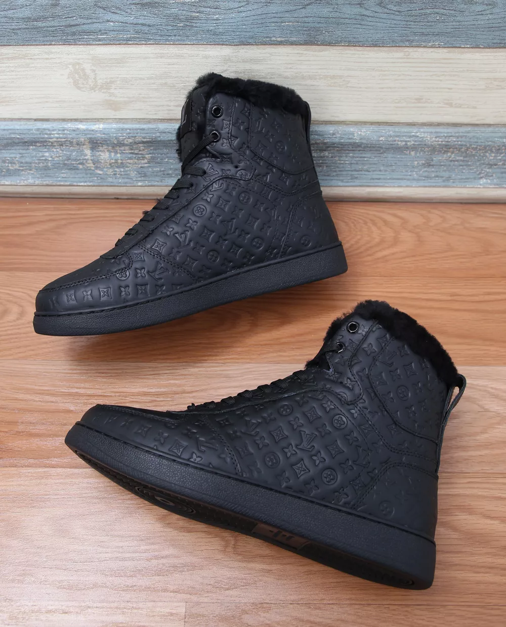 Efficient 5579 Louis Vuitton High Tops Shoes For Men