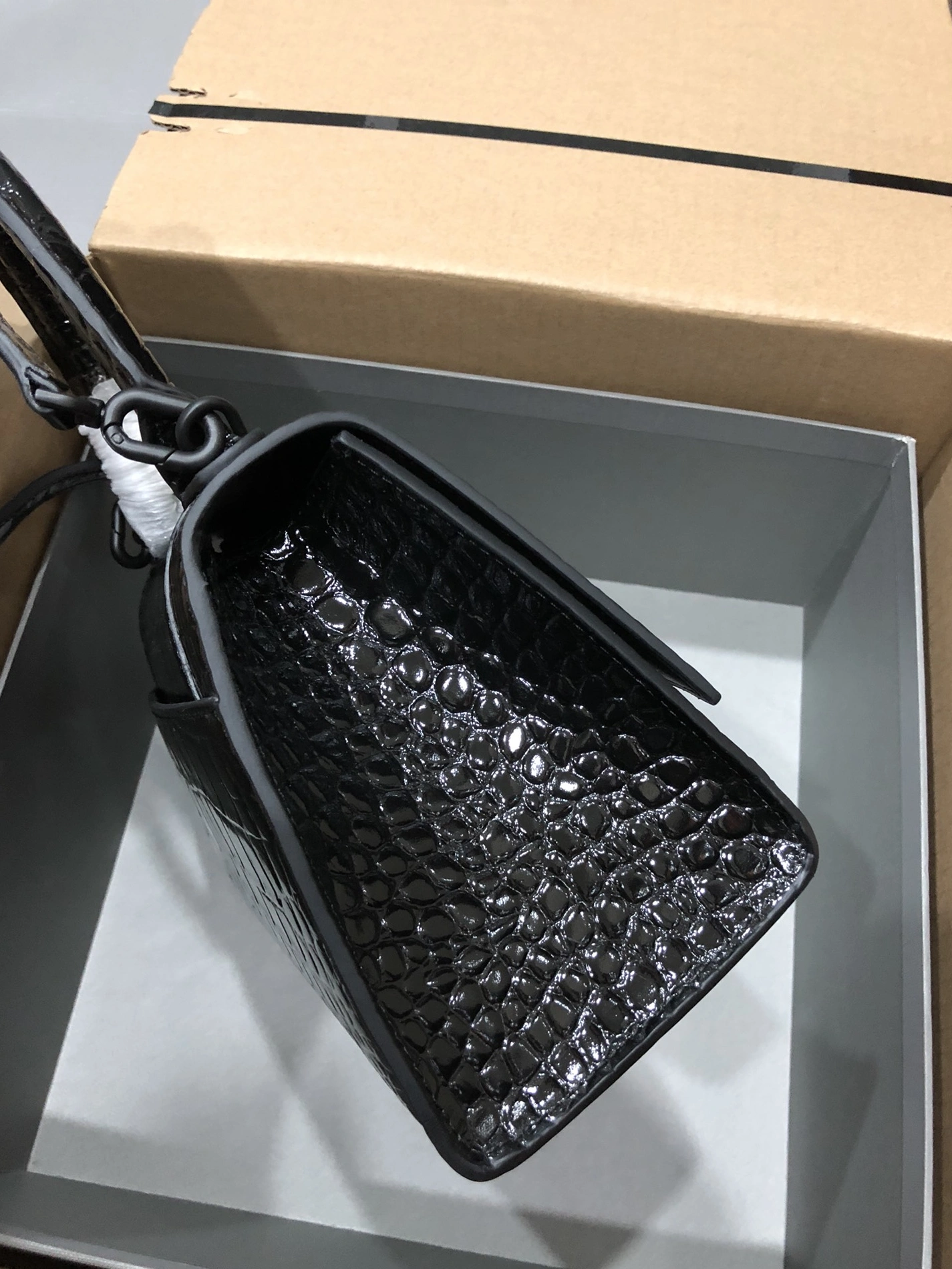 Efficient 5588 Balenciaga AAA Quality Handbags For Women