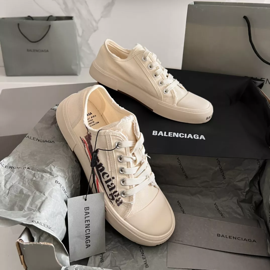 Efficient 5604 Balenciaga Casual Shoes For Women