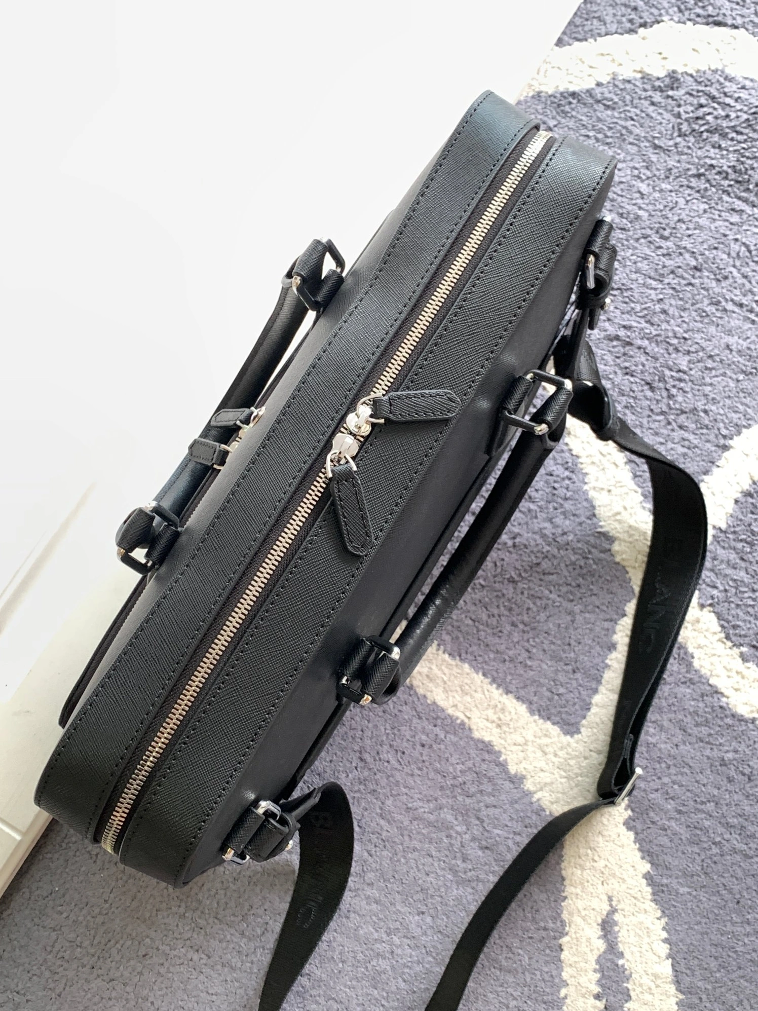 Efficient 5613 Mont Blanc AAA Man Handbags