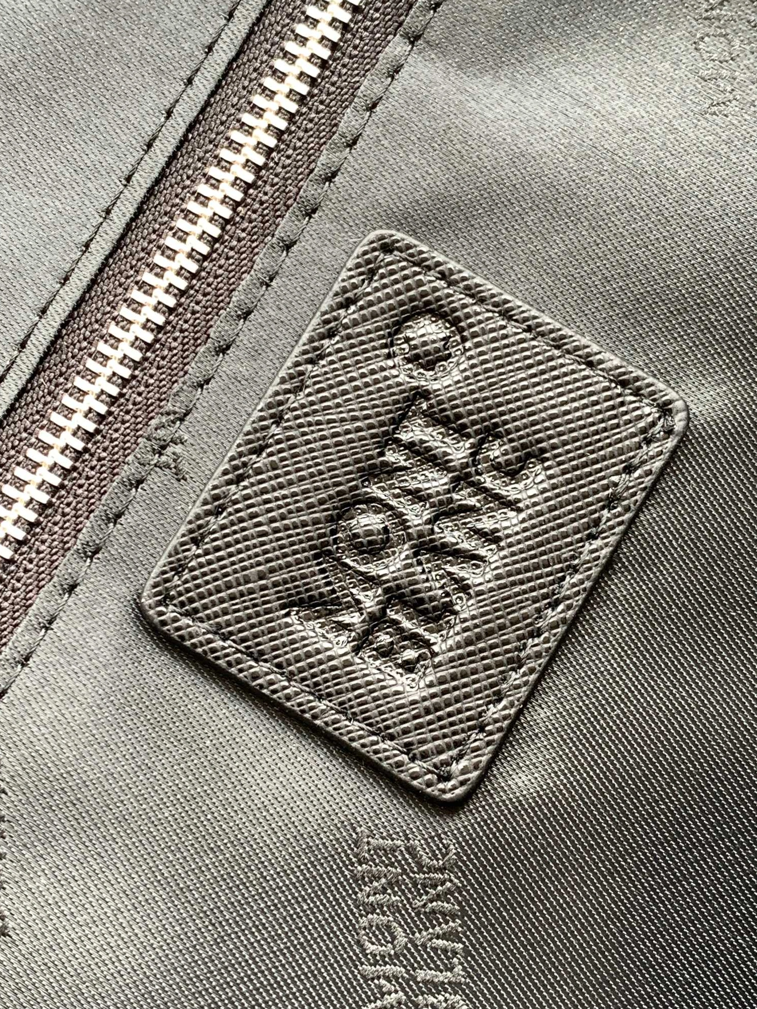 Efficient 5613 Mont Blanc AAA Man Handbags