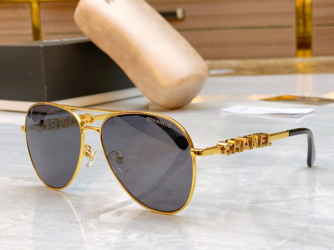 Efficient 5624 Chanel AAA Quality Sunglasses