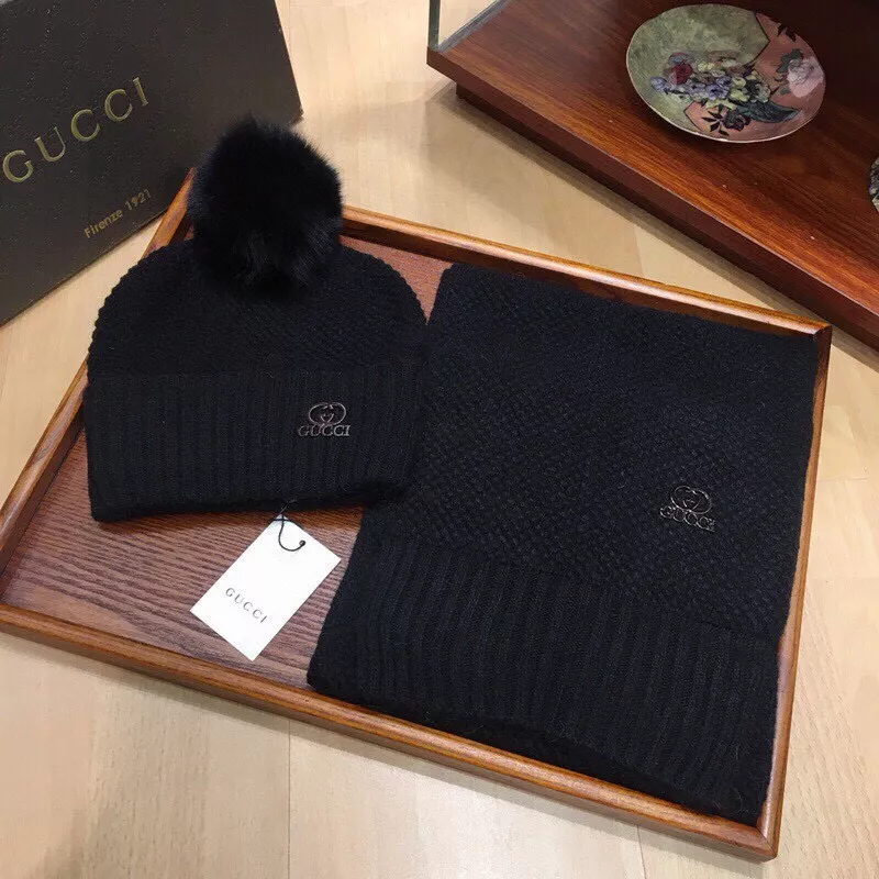 Efficient 5683 Gucci Hat and Scarf Set