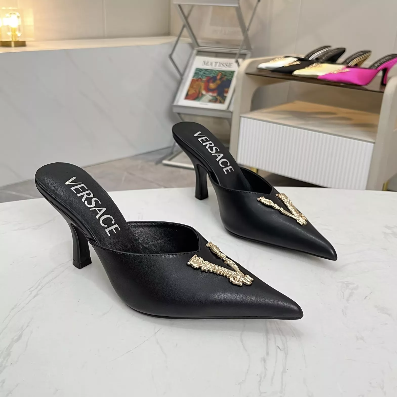 Efficient 5735 Versace Slippers For Women