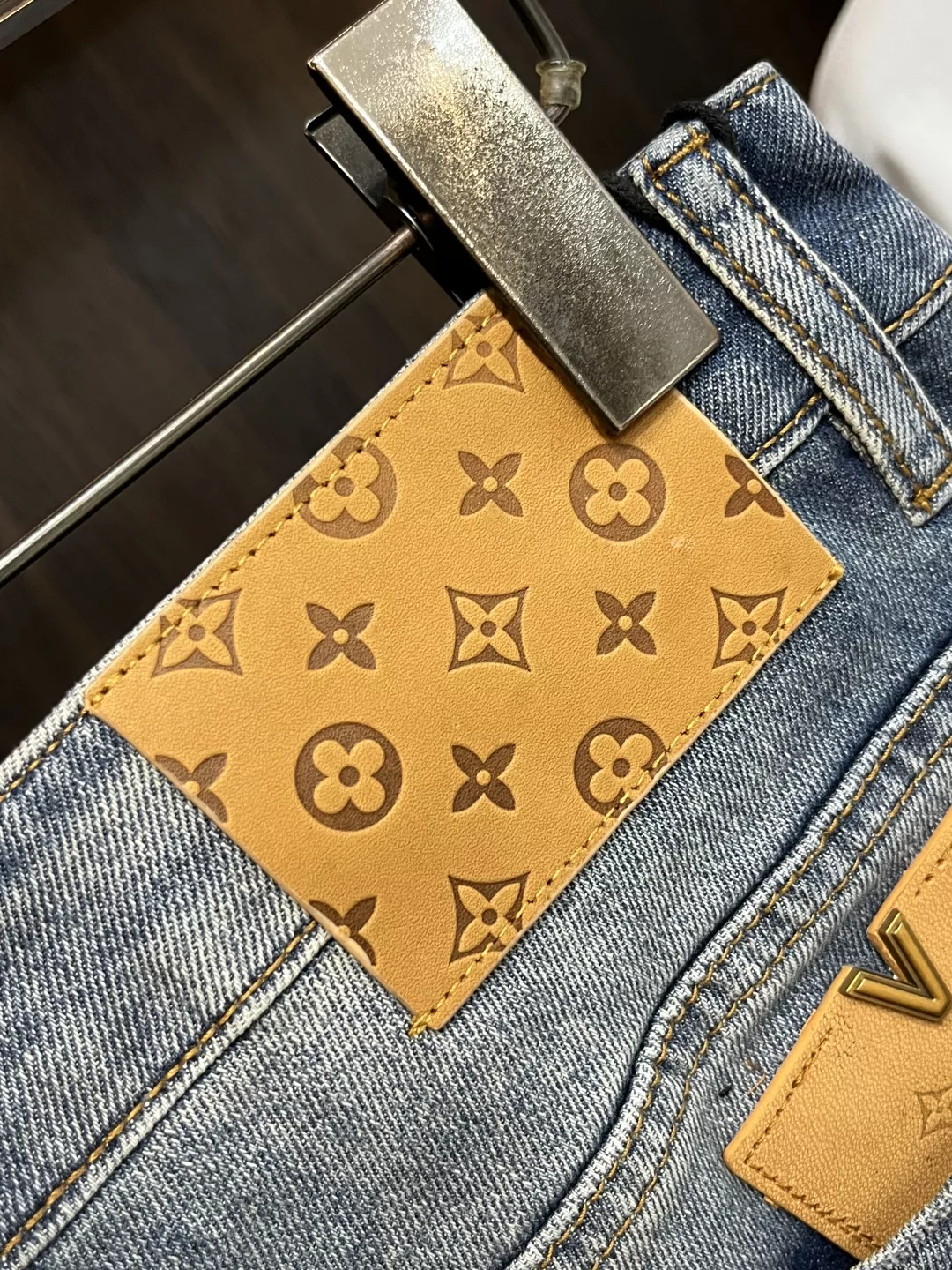 Efficient 575 Louis Vuitton LV Jeans For Men