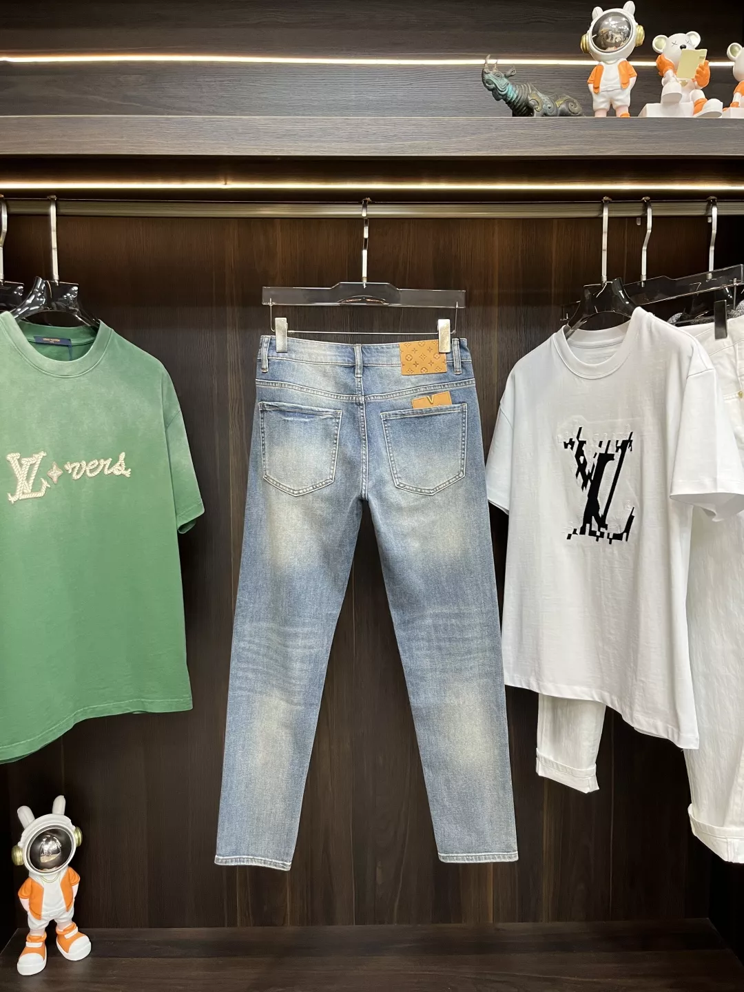 Efficient 575 Louis Vuitton LV Jeans For Men