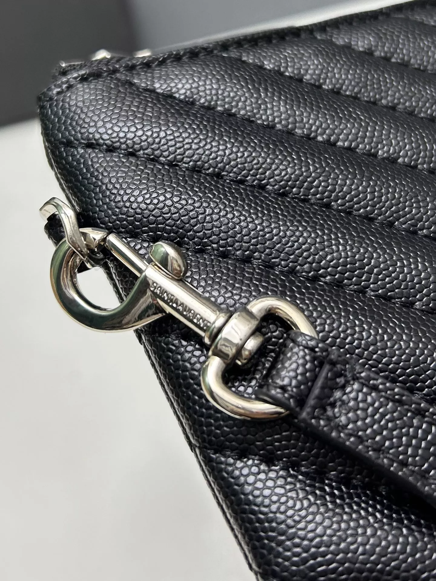 Efficient 6283 Yves Saint Laurent AAA Quality Handbags For Women