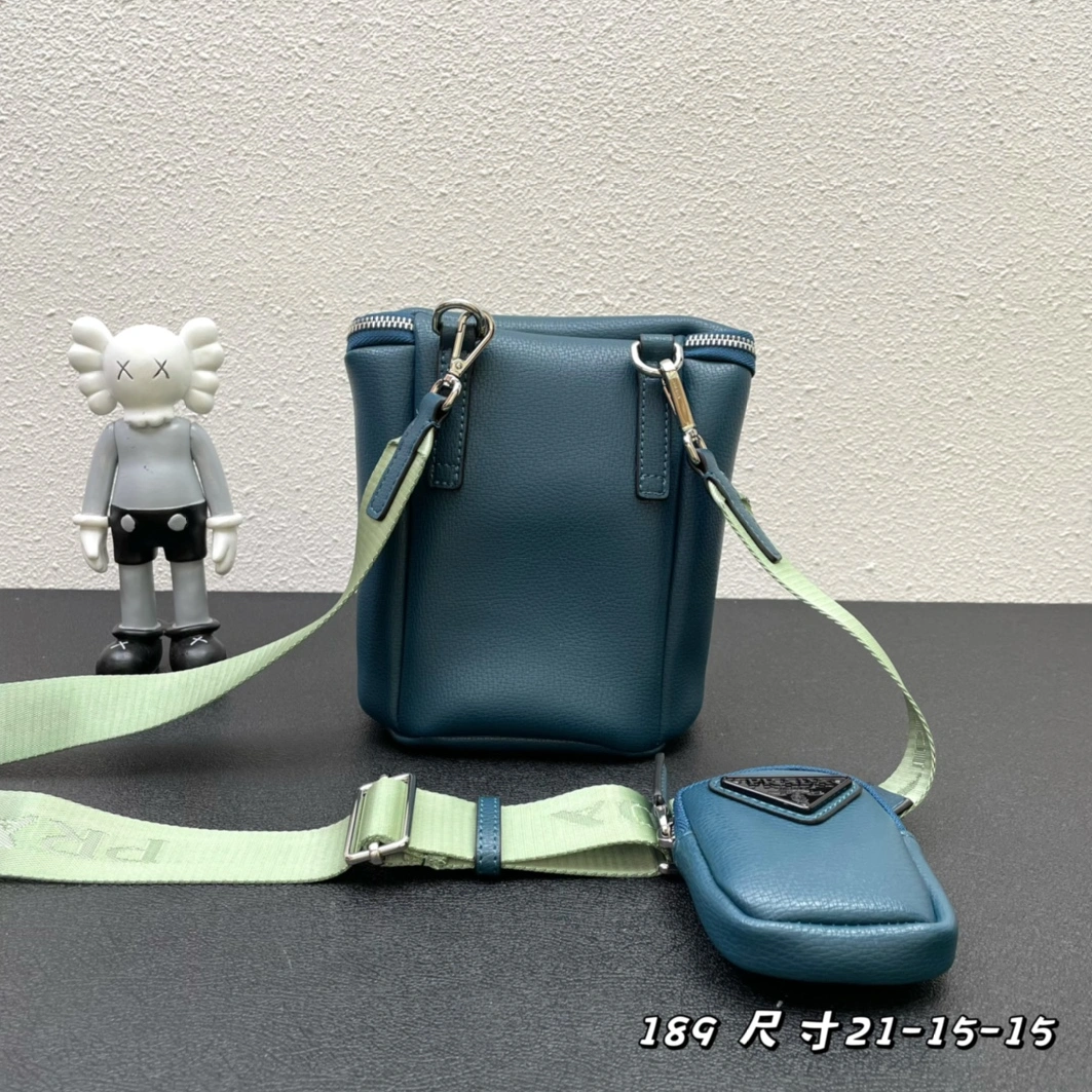 Efficient 6351 Prada AAA Quality Messenger Bags For Unisex