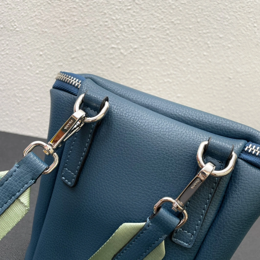 Efficient 6351 Prada AAA Quality Messenger Bags For Unisex