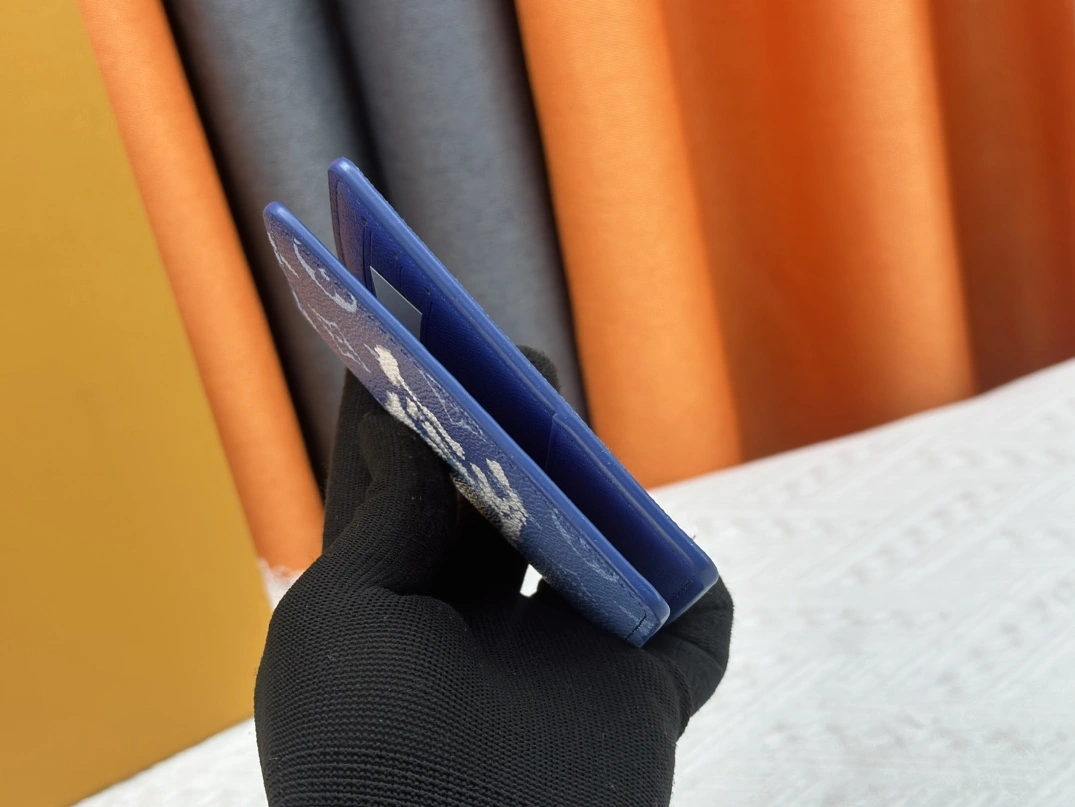 Efficient 6495 Louis Vuitton LV Card Case