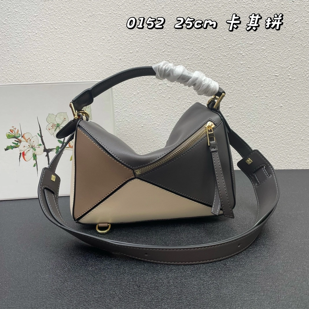 Efficient 6505 LOEWE AAA Quality Messenger Bags For Women