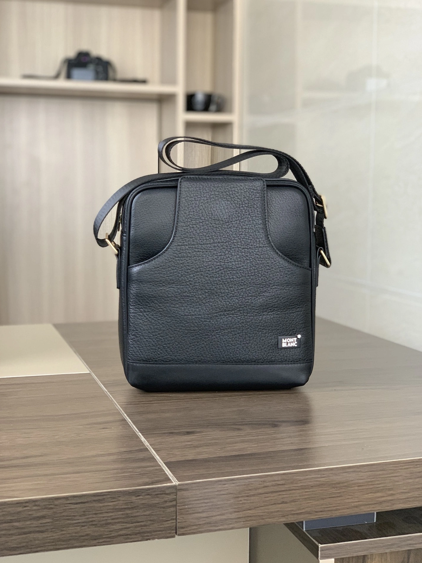 Efficient 6607 Mont Blanc AAA Man Messenger Bags