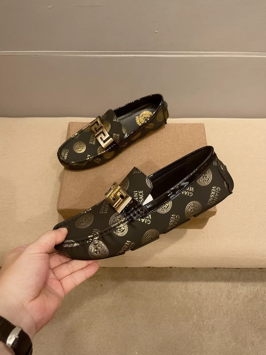 Efficient 6666 Versace Leather Shoes For Men